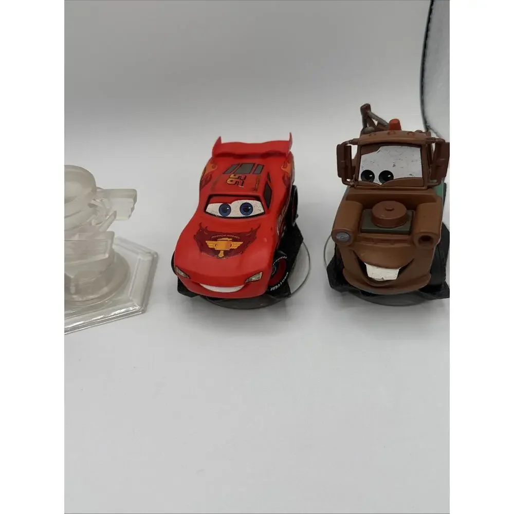 Disney Infinity 1.0 Cars Lightning McQueen Mater Holley FrancescoFigures/Playset